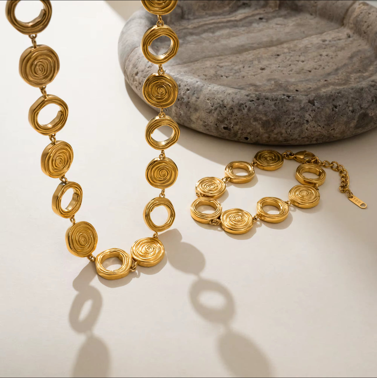 CHUNKY CHARM NECKLACE-Glimmer Poise