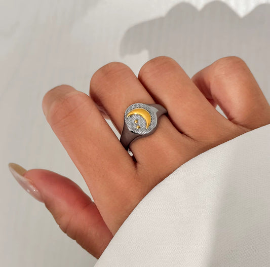 MOONSHINE RING