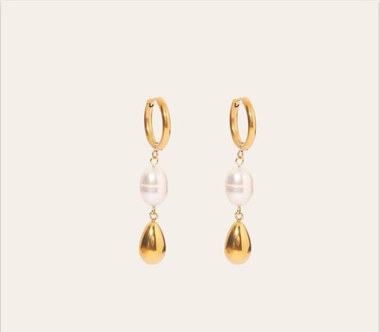Elara Pearl Earrings, huggie with imitation-pearl and teardrop charm (gold-plated)