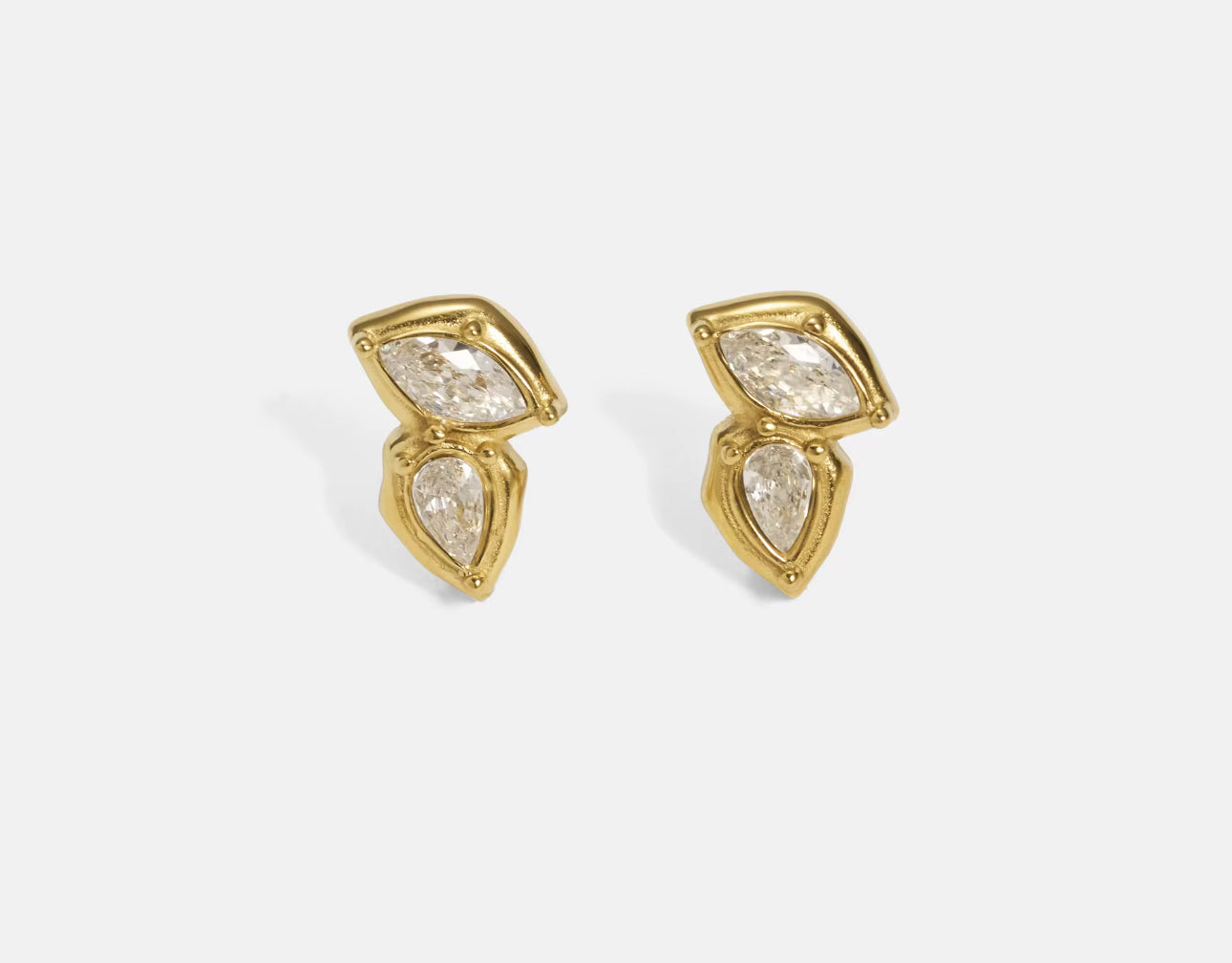 May stud earrings in 18k gold-plated stainless steel with clear zircon